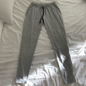 Outdoor Voices cloudknit sweatpant XS cloud